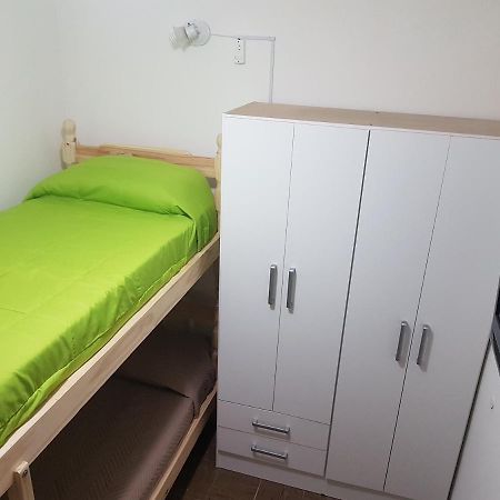 Habitacion Con Bano Privado Un Piso Por Escalera Буенос-Айрес Екстер'єр фото
